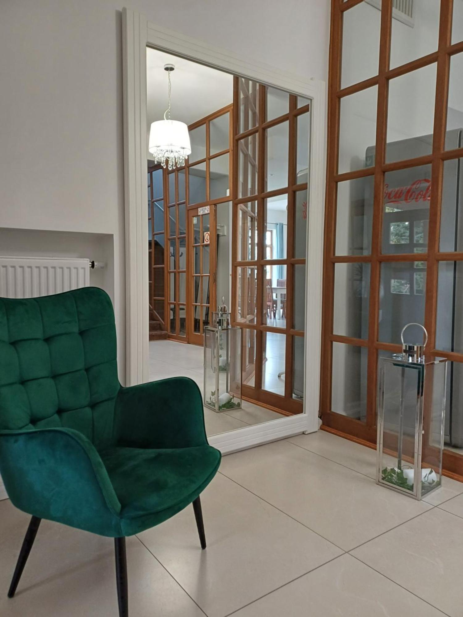 Hotel I Restauracja Borowianka Ostrów Wielkopolski Kültér fotó